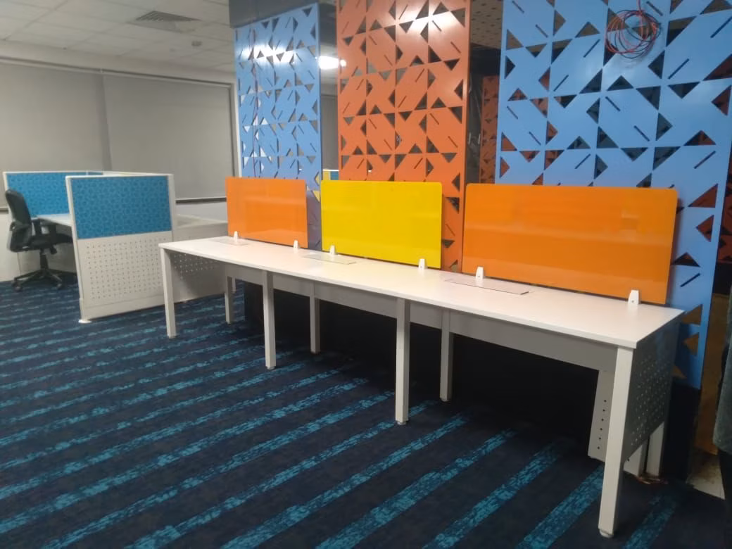 Open office workspace design with collaborative hot desks
